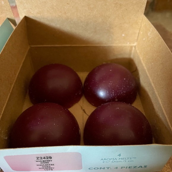 2 Boxes of PartyLite Aroma Melts - Mulberry & Cherry Orchard - Picture 4 of 4